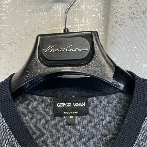 Giorgio Armani Mens T-Shirt - Picture 5 of 5